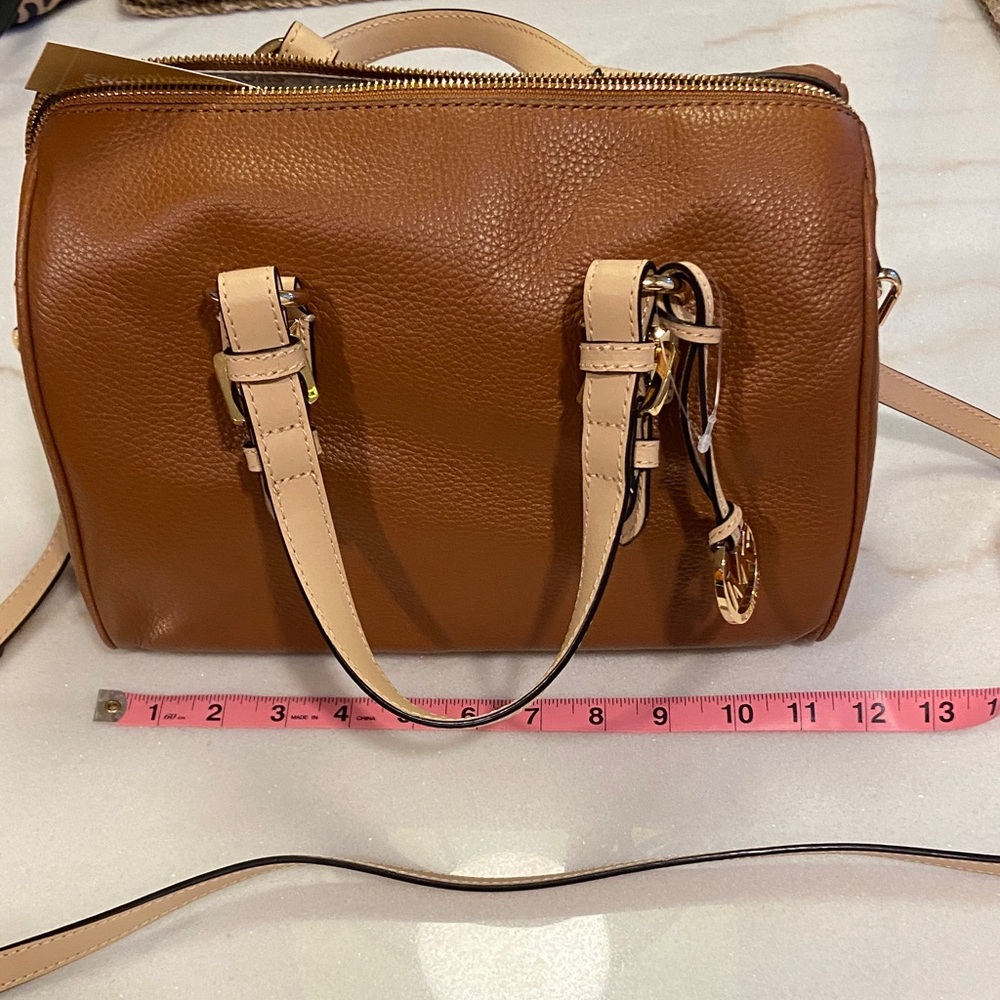 MICHAEL Michael Kors Tan and Cream Satchel